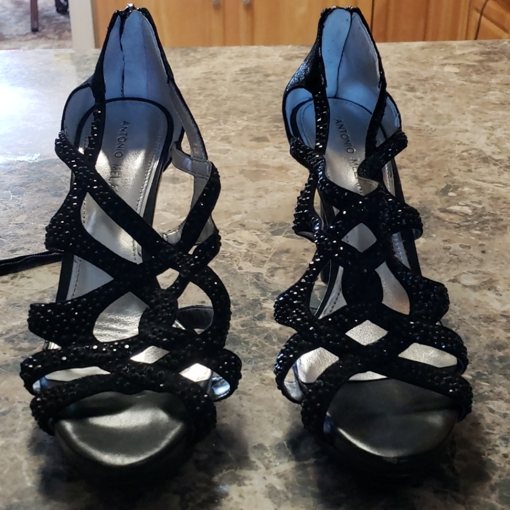 Antonio Melani(Very Good Condition)
